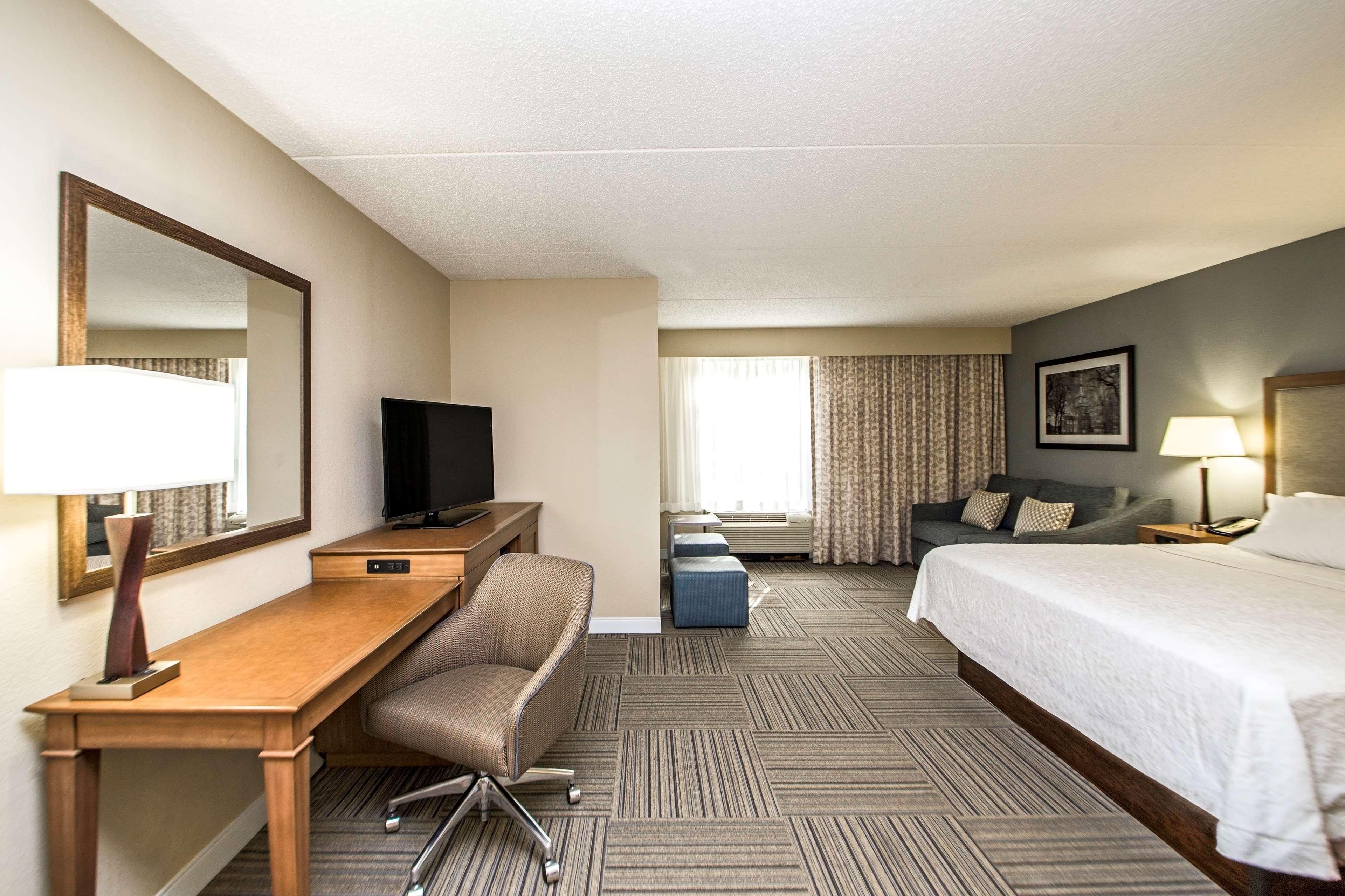 Hampton Inn Philadelphia-Airport Экстерьер фото