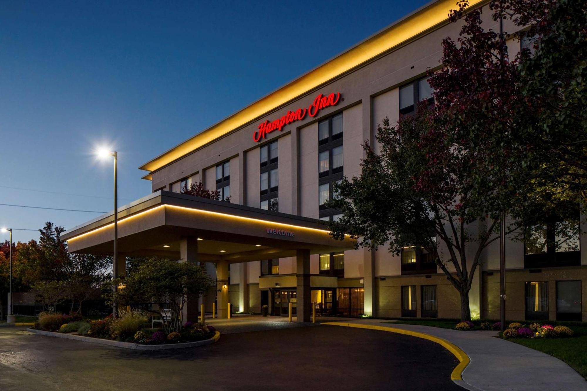 Hampton Inn Philadelphia-Airport Экстерьер фото